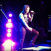 Slash france live conspirators myles kennedy chicago 2012 riviera theater