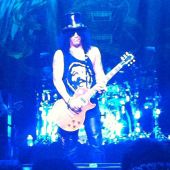 Concert solo 2012 1002_oakland slash19