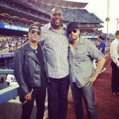 Slash solo 2013 0912_dodgers 3dabc2b61c3d11e396c322000ab5c70d_7