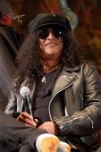 Slash solo 2014 0208_kirk_fearfest KH1