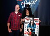 Slash solo 2014 1001_promo_sidney slash3692