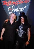 Slash solo 2014 1001_promo_sidney slash3882