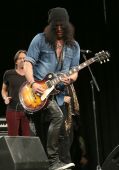 Slash solo 2015 0124_namm_tec_awards 2