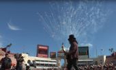 Slash solo 2015 1127_la_coliseum 12