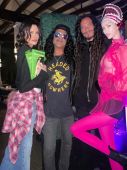 Slash solo 2026 0528_velvet_rose 20260528_susan_mckagan_velvet