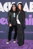 Slash solo 2026 1014_back_to_beginning_premiere 13