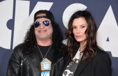 Slash solo 2026 1014_back_to_beginning_premiere 14