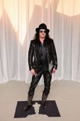 Slash solo 2026 1017_academy_museum_gala 1