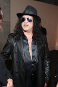 Slash solo 2026 1017_academy_museum_gala 10