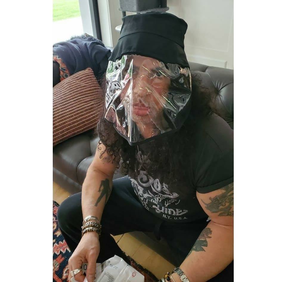 Slash france lockdown 2020