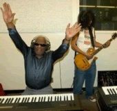 Amis_et_featuring_live slash_ray_charles