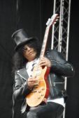 Slash france live mochengladbach motley crue 2012