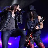 Concert solo 2015 0516_camden 19595_10152803327351921_5992118813726463001_n hd