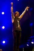 Concert solo 2015 0612_pinkpop 11393039_10152869259436921_1537416529549171913_o hd