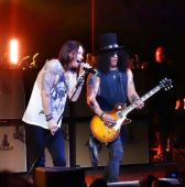 Slash france conspirators seattle usa 2015 moore theater myles kennedy grunge