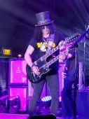 Concert solo 2022 0216_valley_center 4