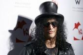 Slash divers Slash le guitariste des Guns N Roses devient producteur de slashers_image_article_paysage_new