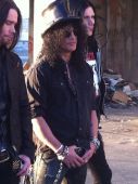 Slash solo 2012 slash_shooting_2012