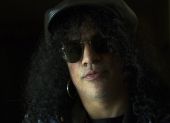 Slash solo 2012 slash_toronto_march2012_1