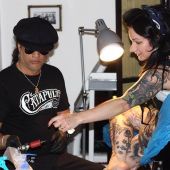 Slash solo 2014 0608_stockholm 2014 06 08 catapulttattoo1