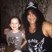 Slash solo 2015 0912_wonderland_school 4