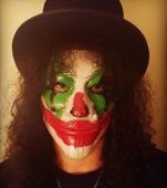 Slash solo 2015 1031_halloween_ozzy s3