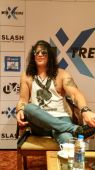 Slash solo 2015 1106_mumbai CTH8p0OUYAAPM9L