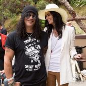 Slash solo 2016 0610_la_zoo slash meegan