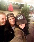 Slash solo 2016 1207_xmas_shopping xmas tree