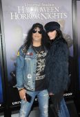 Slash solo 2018 0914_halloween_horror_nights 1