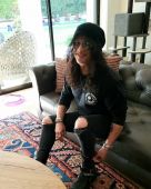 Slash solo 2019 1213_jonesy_jukebox 1