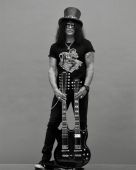 Slash solo 2021 1205_ross_halfin 2