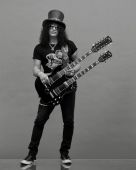 Slash solo 2021 1205_ross_halfin 3
