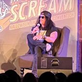 Slash solo 2022 0730_midsummer_scream 8