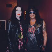 Slash solo 2023 0331_dorothy_troubadour 5