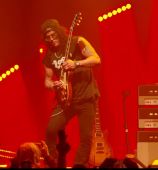 Slash solo 2023 1209_christmas_jam 5